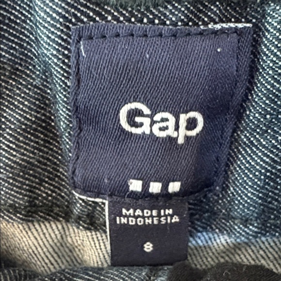 GAP Denim Shorts Size 8 - Picture 2 of 5